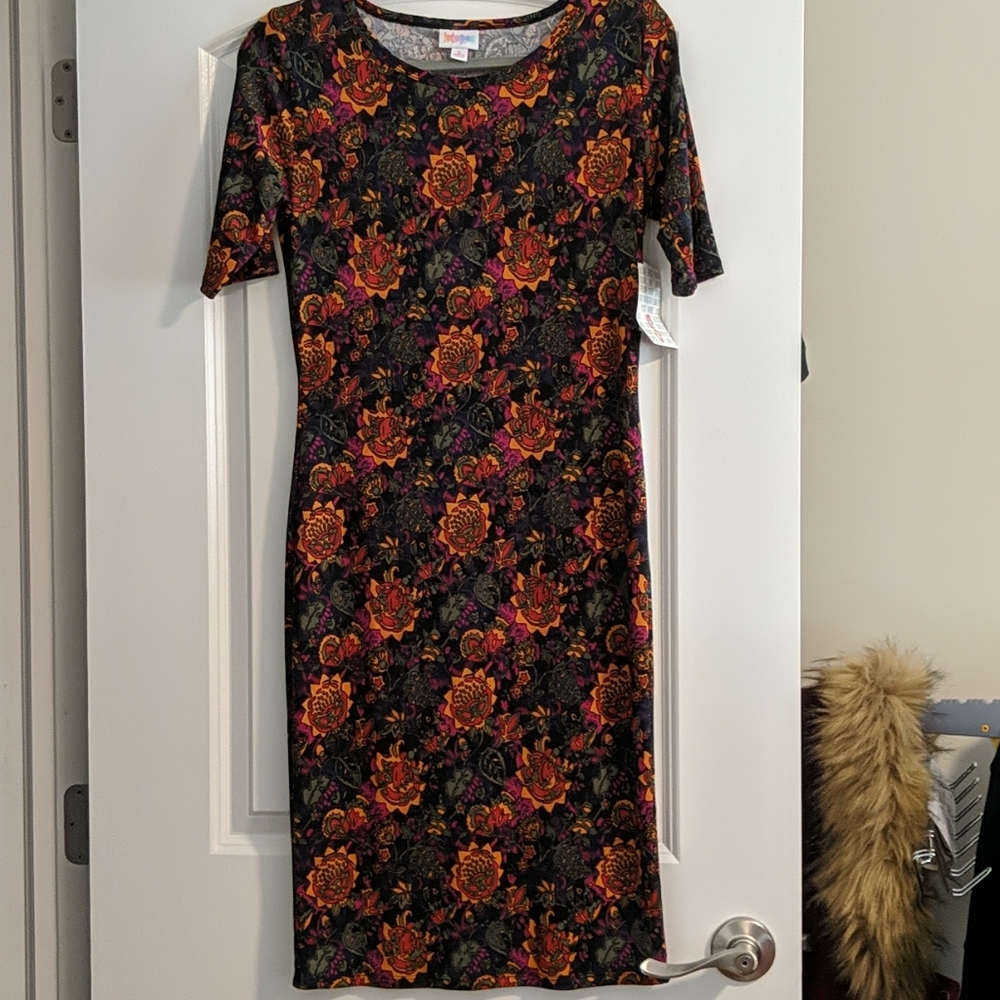 LuLaRoe Julia Printed Dress